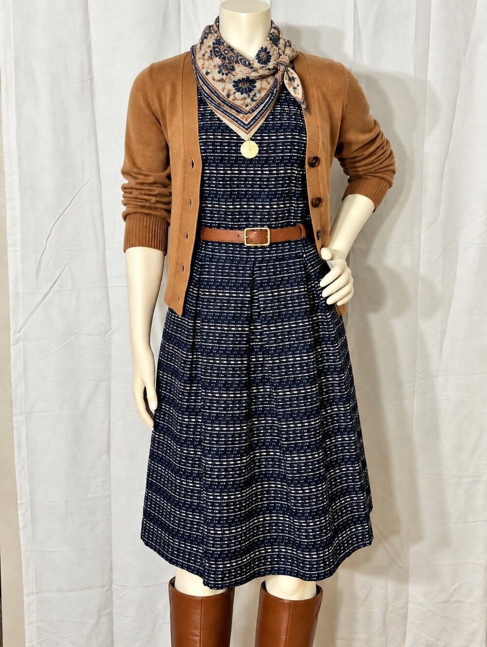 Liz Claiborne Navy White Textured Fit & Flare Dress Size 8